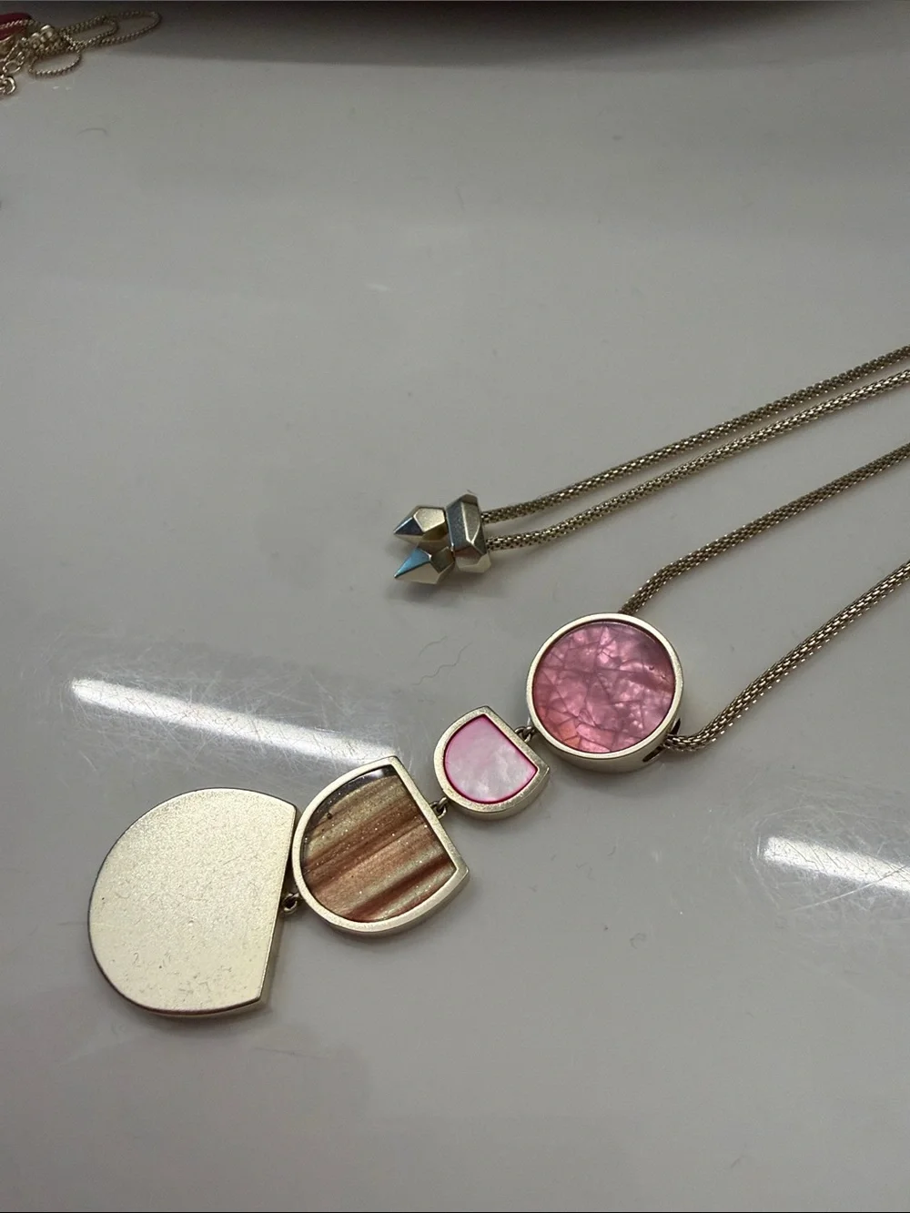 Kendra Scott Gold-Tone Necklace with Pink and Brown Accents